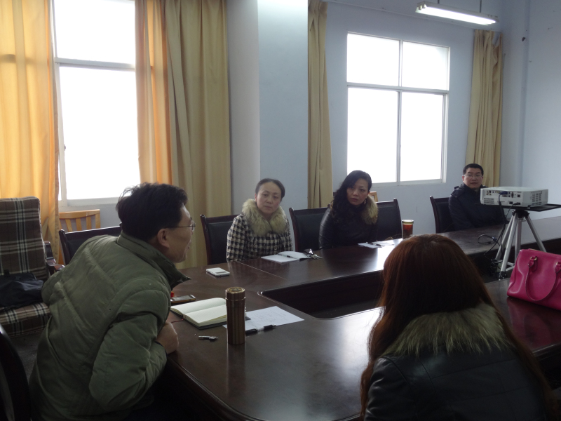 学院召开高级讲师科研项目申报推进会